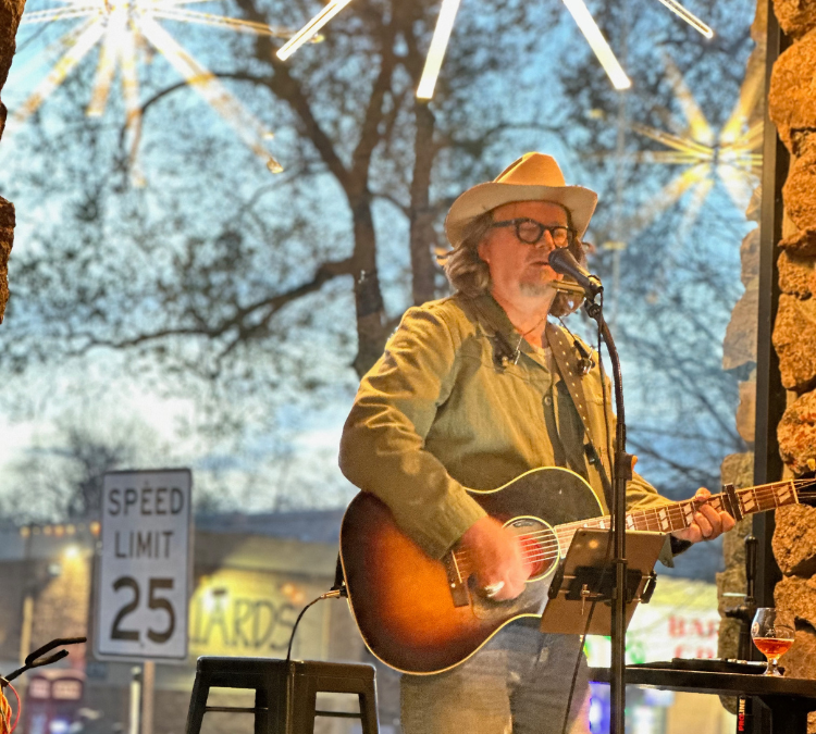 Live Music Mr. Lid Dixon