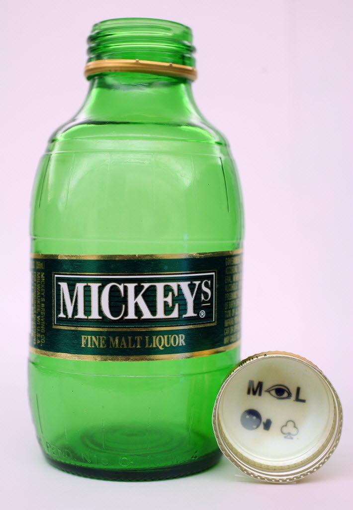 Mickey's Fine Malt Liquor 40 oz. Bottle - Outback Liquors